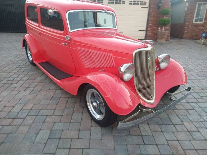 Unknown-Sedan-1933-Custom-Orange-Coral-19