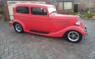 Unknown-Sedan-1933-Custom-Orange-Coral-6