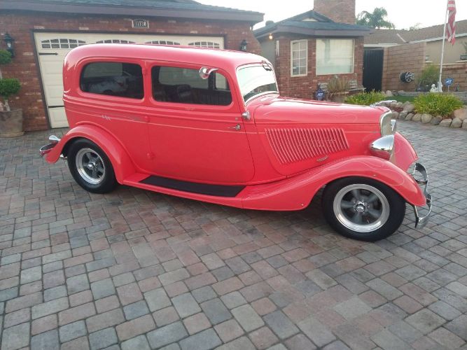 Unknown-Sedan-1933-Custom-Orange-Coral-6