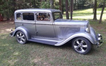 Unknown-Sedan-1933-Silver-18