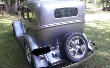 Unknown-Sedan-1933-Silver-4