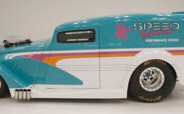 Unknown-Sedan-1933-Teal-Black-1
