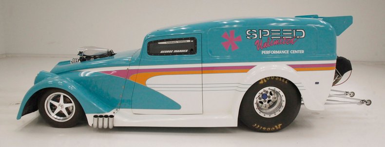 Unknown-Sedan-1933-Teal-Black-1