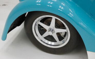 Unknown-Sedan-1933-Teal-Black-20