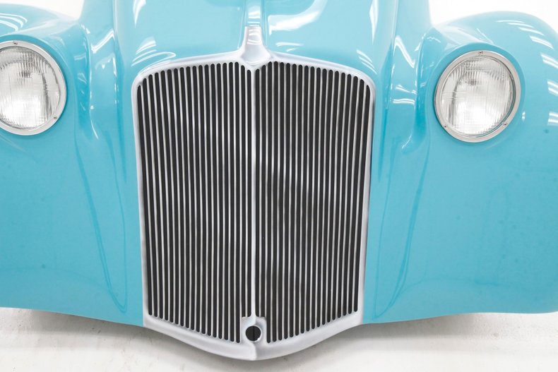Unknown-Sedan-1933-Teal-Black-27