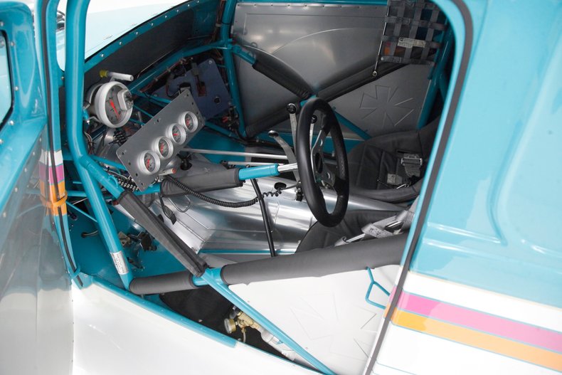 Unknown-Sedan-1933-Teal-Black-35