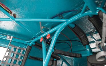 Unknown-Sedan-1933-Teal-Black-46
