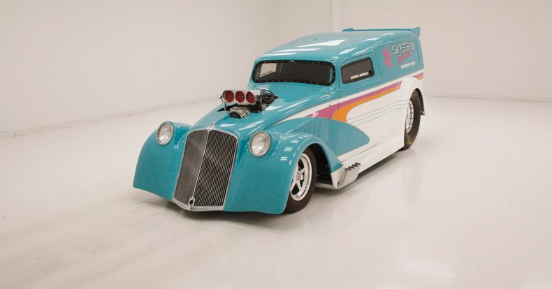 Unknown-Sedan-1933-Teal-Black