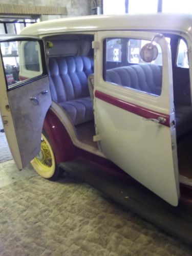 Unknown-Sedan-1933