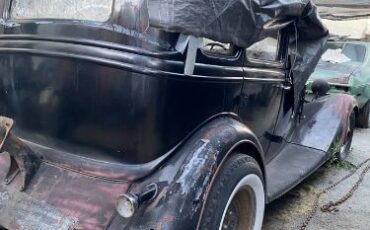 Unknown-Sedan-1934-2