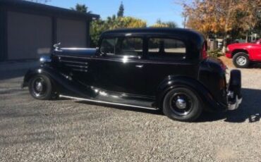 Unknown-Sedan-1934-Black-1