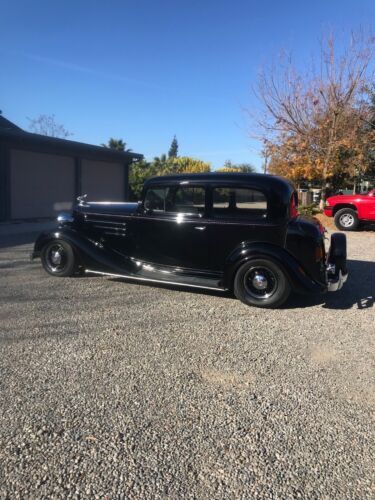 Unknown-Sedan-1934-Black-1