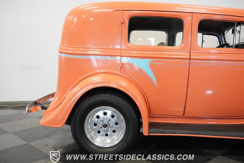 Unknown-Sedan-1934-Peach-Gray-20