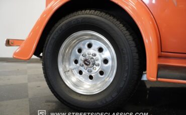 Unknown-Sedan-1934-Peach-Gray-21