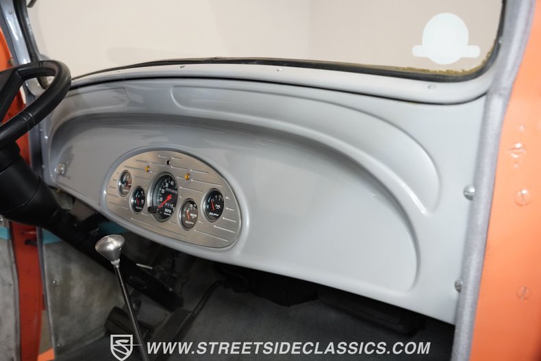 Unknown-Sedan-1934-Peach-Gray-26