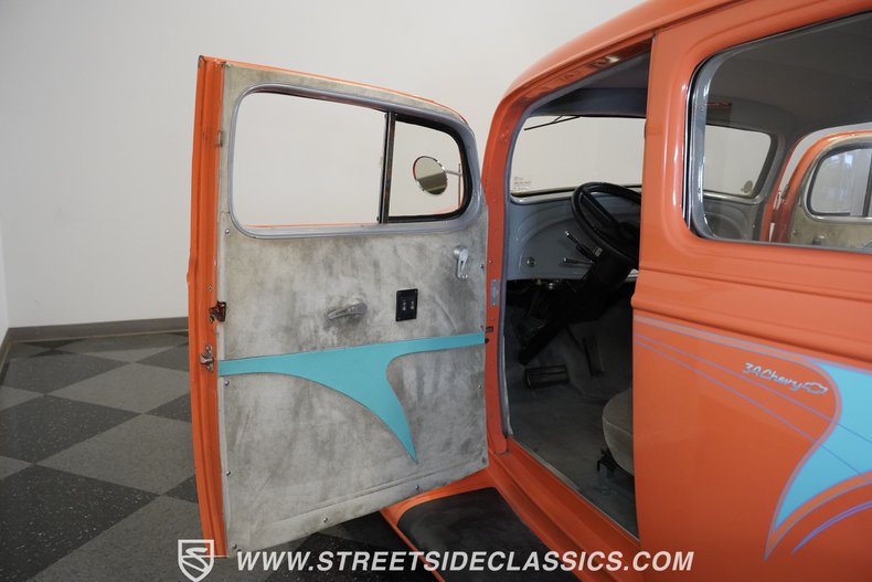 Unknown-Sedan-1934-Peach-Gray-34