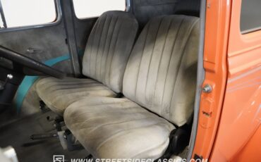 Unknown-Sedan-1934-Peach-Gray-36