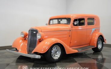 Unknown-Sedan-1934-Peach-Gray-47