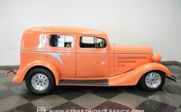 Unknown-Sedan-1934-Peach-Gray-8