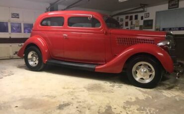 Unknown-Sedan-1935