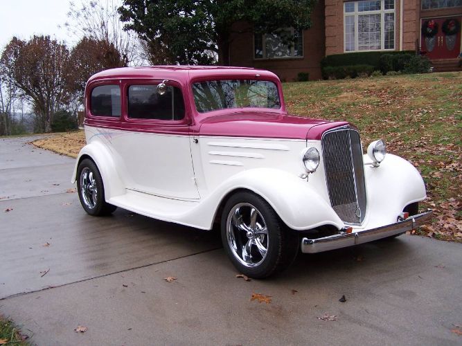 Unknown-Sedan-1935-White-13