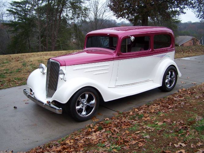 Unknown-Sedan-1935-White-4