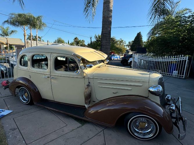 Unknown-Sedan-1936