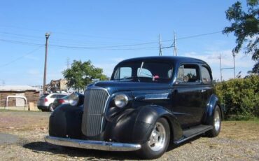 Unknown-Sedan-1937-10