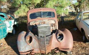 Unknown-Sedan-1937