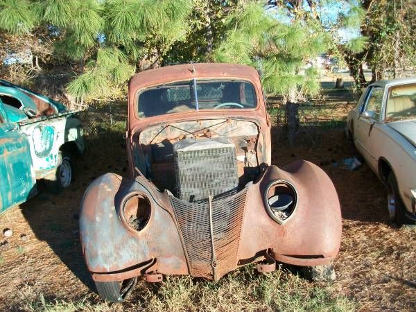 Unknown-Sedan-1937