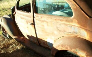 Unknown-Sedan-1937-2