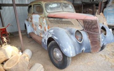 Unknown-Sedan-1937