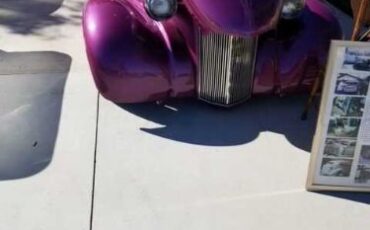 Unknown-Sedan-1937-Magenta-MagentaBeige-Leathe-2