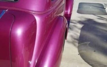 Unknown-Sedan-1937-Magenta-MagentaBeige-Leathe-5