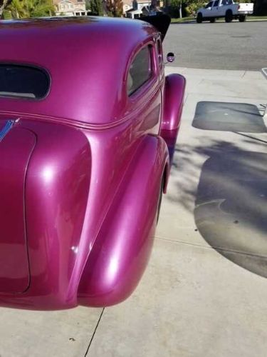 Unknown-Sedan-1937-Magenta-MagentaBeige-Leathe-5