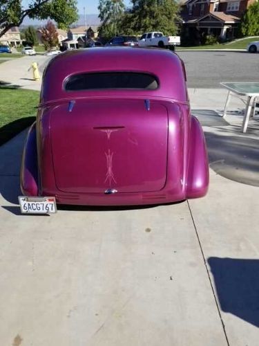 Unknown-Sedan-1937-Magenta-MagentaBeige-Leathe-6