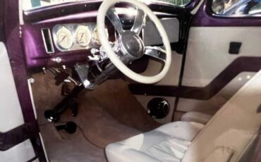 Unknown-Sedan-1937-Magenta-MagentaBeige-Leathe-8
