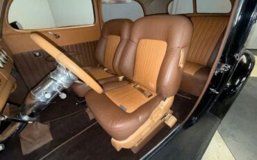 Unknown-Sedan-1938-Black-Brown-1