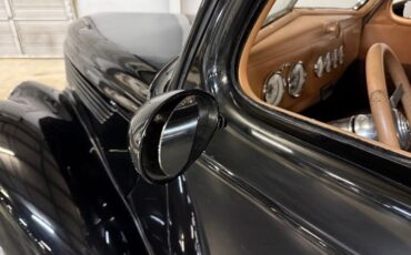 Unknown-Sedan-1938-Black-Brown-18