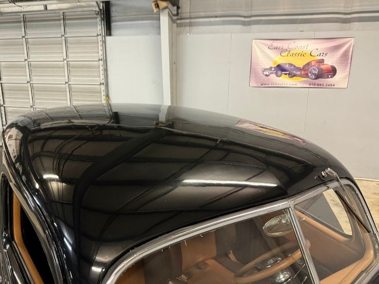 Unknown-Sedan-1938-Black-Brown-32