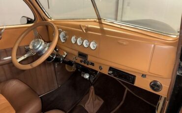 Unknown-Sedan-1938-Black-Brown-34