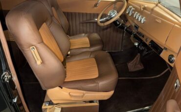 Unknown-Sedan-1938-Black-Brown-36