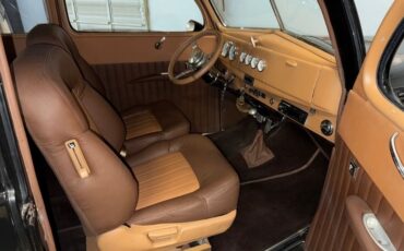 Unknown-Sedan-1938-Black-Brown-43