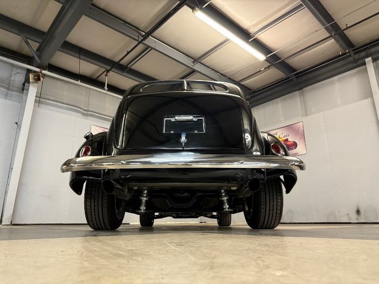 Unknown-Sedan-1938-Black-Brown-5