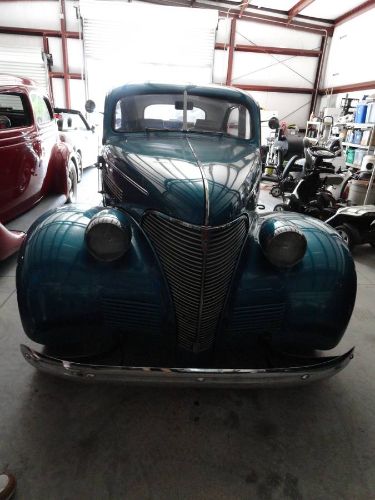 Unknown-Sedan-1939-1