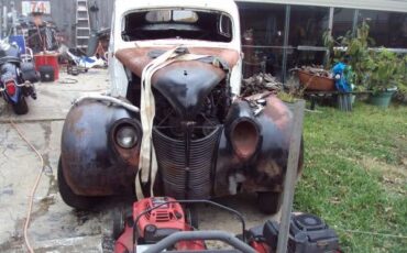Unknown-Sedan-1939-3