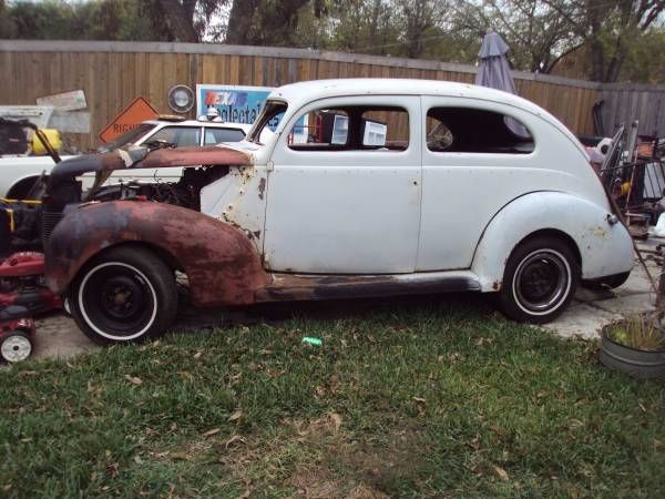 Unknown-Sedan-1939