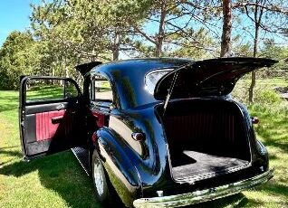 Unknown-Sedan-1939-Black-BlackMaroon-13
