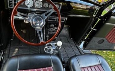 Unknown-Sedan-1939-Black-BlackMaroon-18