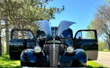 Unknown-Sedan-1939-Black-BlackMaroon-23